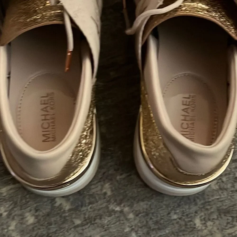 Michael Kors Cydney Metallic Webbed Sneaker size  9.5